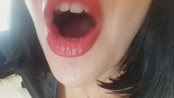 Skat, din stedmor vil ikke lade dig gå i skole i dag ... Jeg har for meget brug for dig...